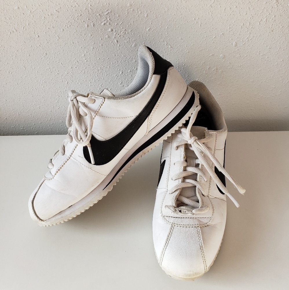 Classic Nike cortez